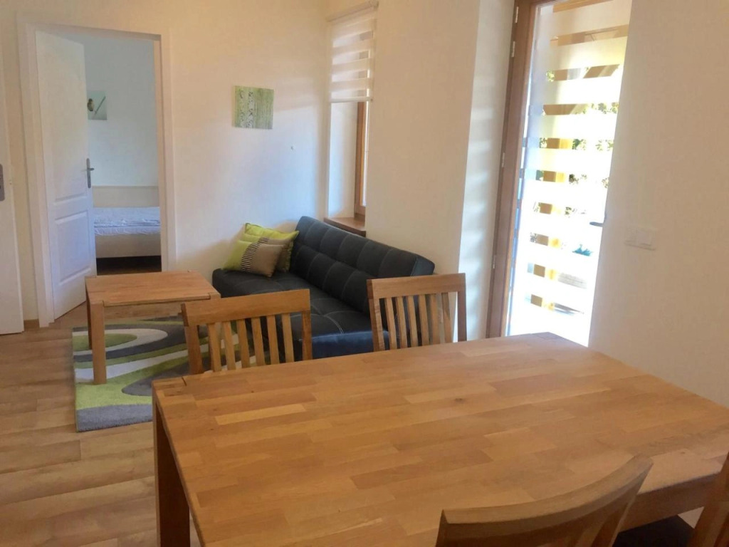 Diófa Apartman