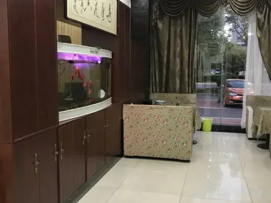 Phoenix City Hotel