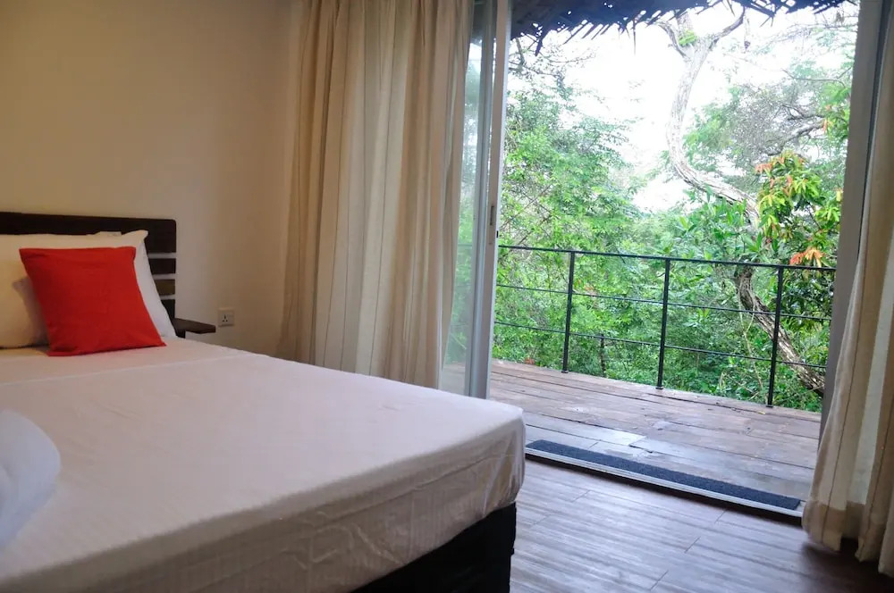 The Backwaters Lodge