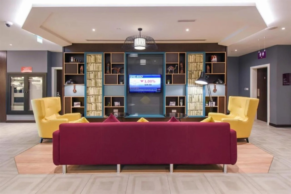 Premier Inn Dubai International Airport - An Emirates Group Company