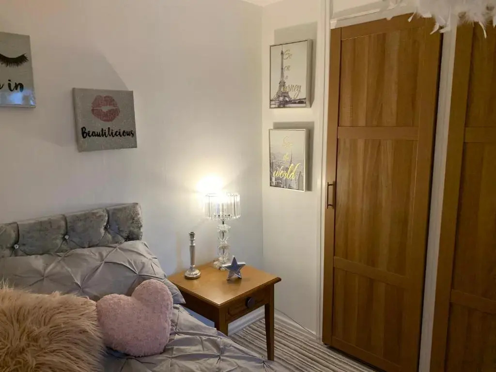 Sunny rhyl apartment