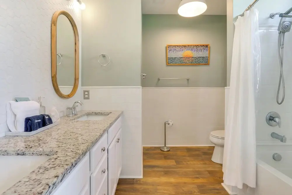 Coastal Home w/ Yard u003c 1 Mi to Old Town Bluffton