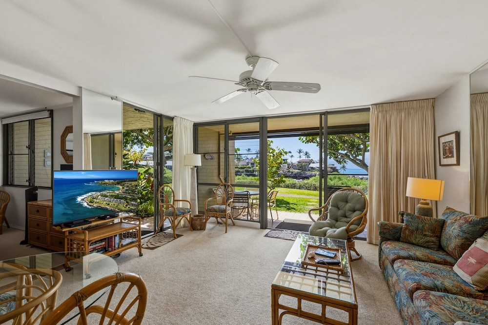 Oceanfront Condo Near Napili Bay 1br - Unit A17 1 Bedroom Condo