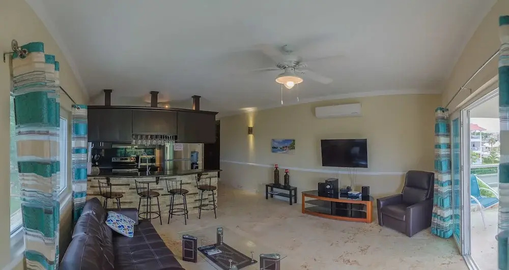 Hill Top Apartment