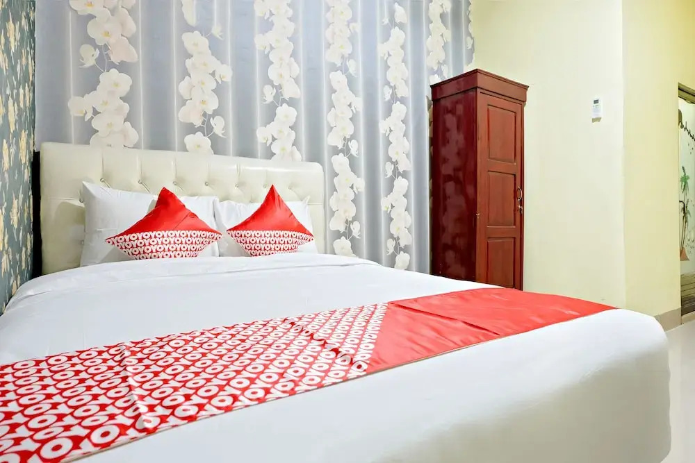 Hotel Jinan Makassar by OYO Rooms