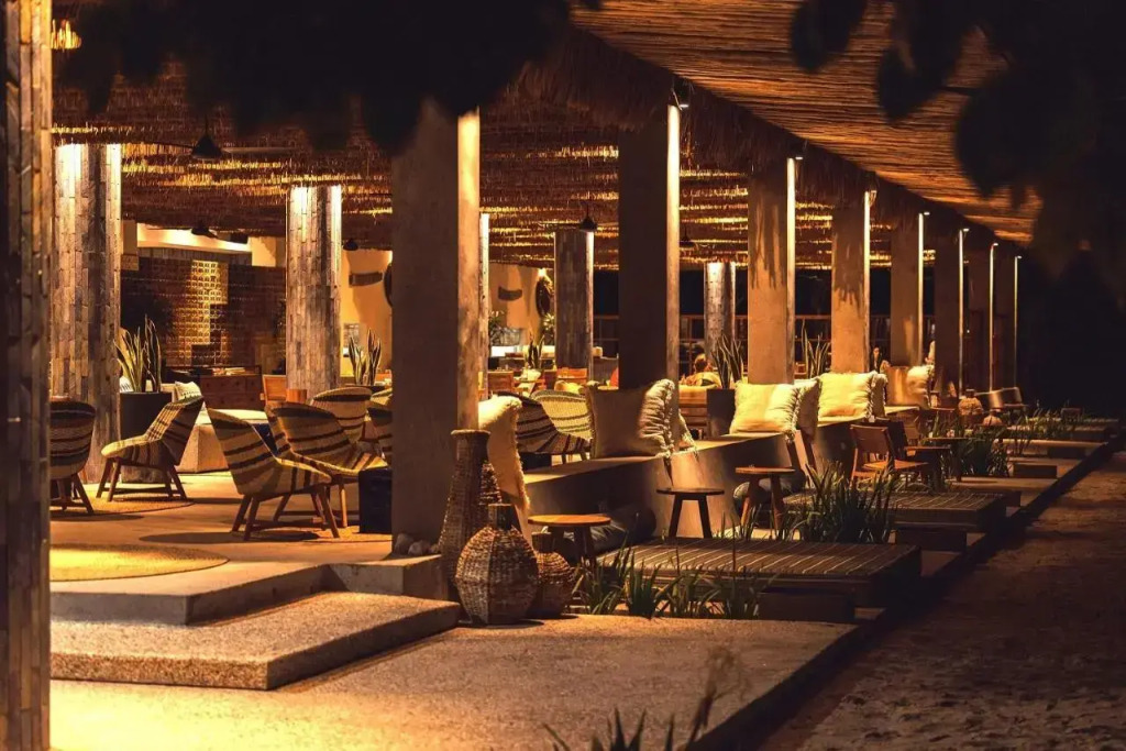 Amber Lombok Beach Resort