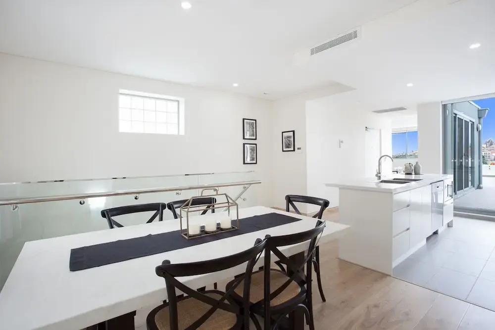 Bream penthouse (672i)