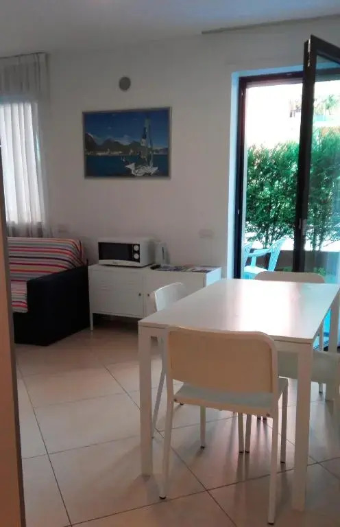 Sole Riva apartment