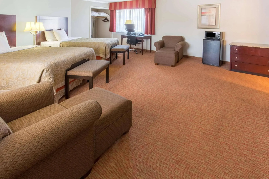 Global Inn