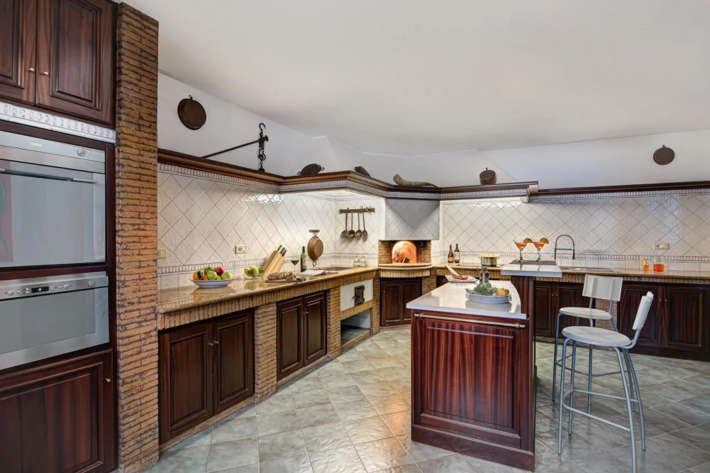 Villa Milena Modern Elegance Views and Guest Services by Feeling Italy