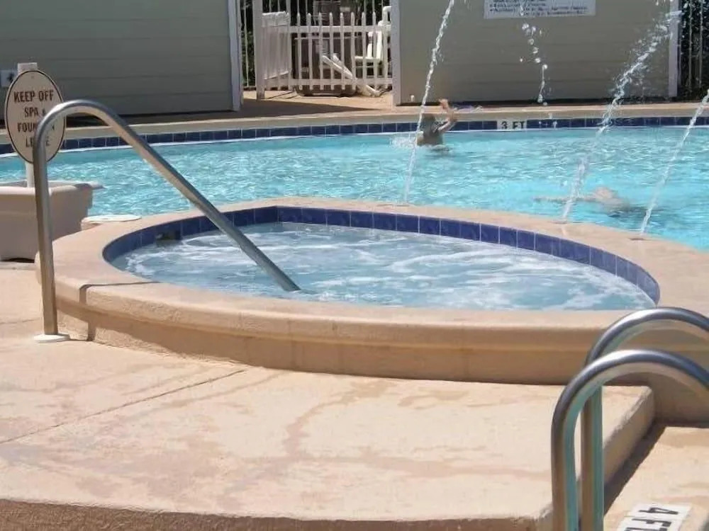 Sunny Days by Southern Vacation Rentals