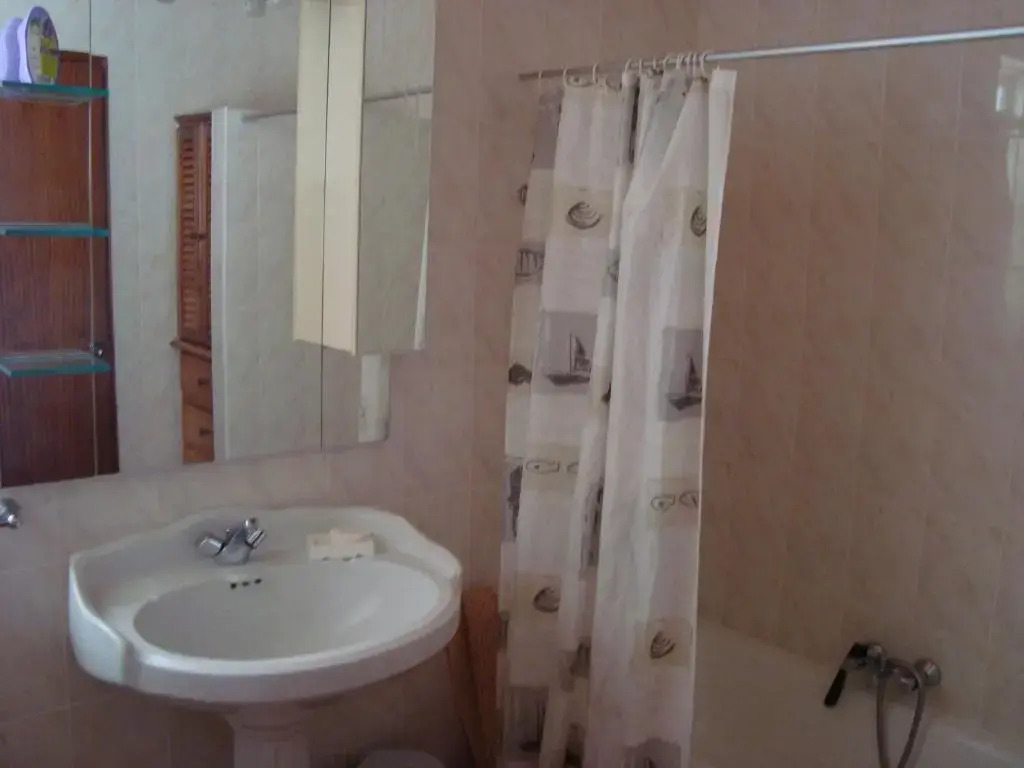 Casa Do Canto # PICO HOLIDAY RENTALS