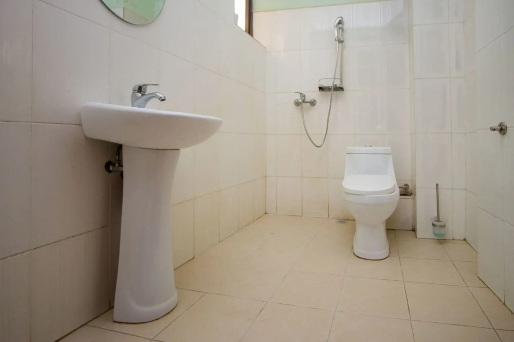 Tesh Hotel