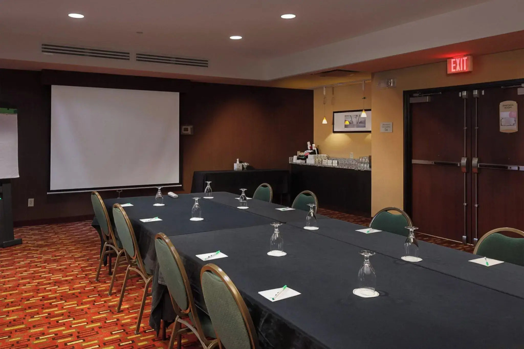 Courtyard by Marriott Harrisburg Hershey