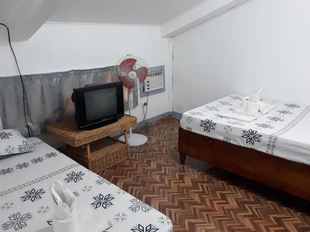 Mario's Travellers Inn - Hostel