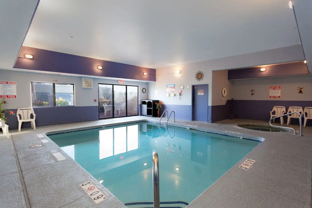 Vagabond Inn Executive