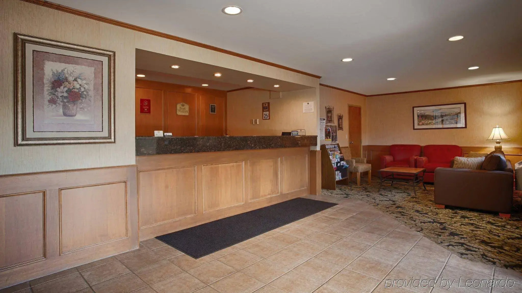 SureStay Plus Hotel by Best Western Salmon Arm