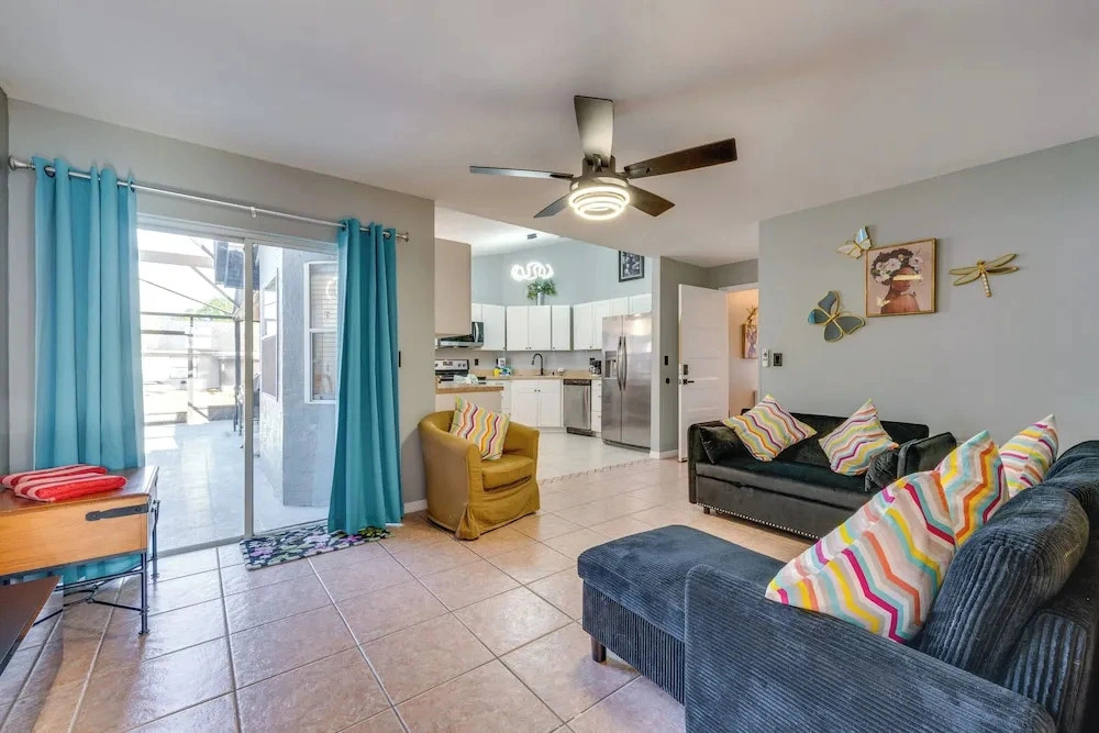 Luxe 4BR Villa Near Disney: Private Pool & Lanai