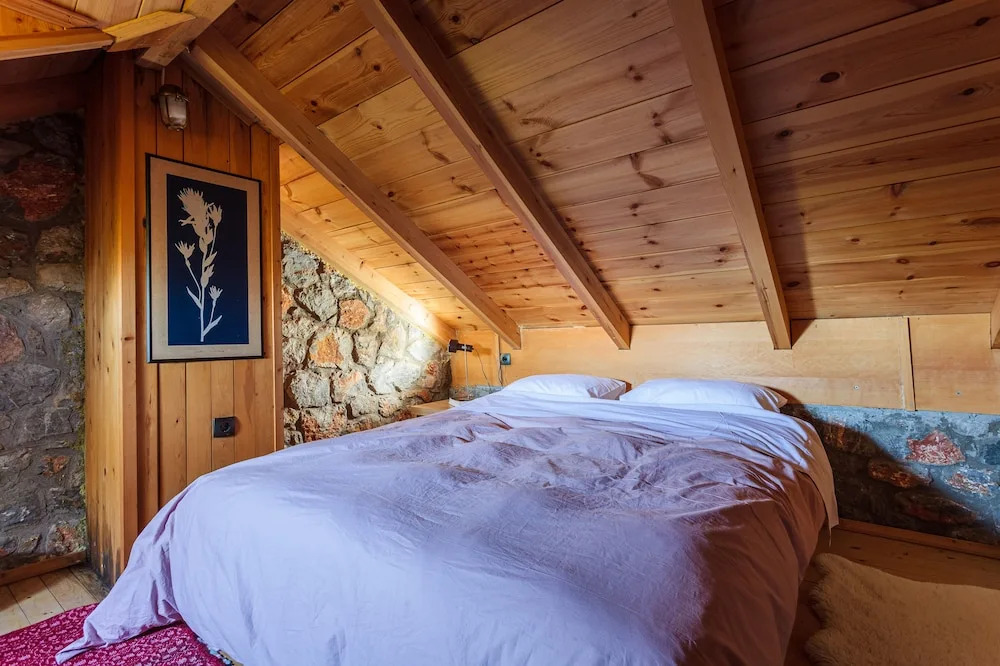 Escape in the Forest, Cosy Chalet with Home Cinema