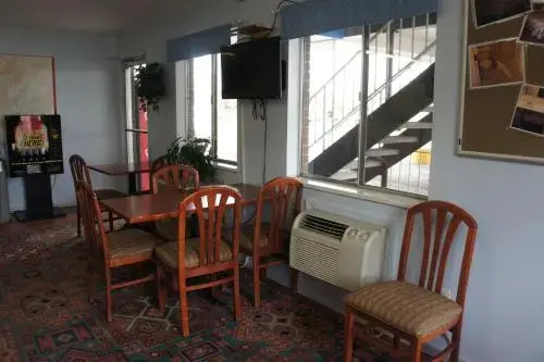 Best Interstate Inn