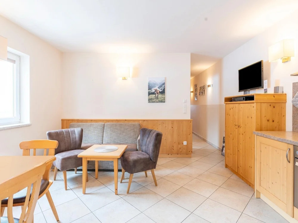 Garden Apartment near Wildkogel Ski-lift
