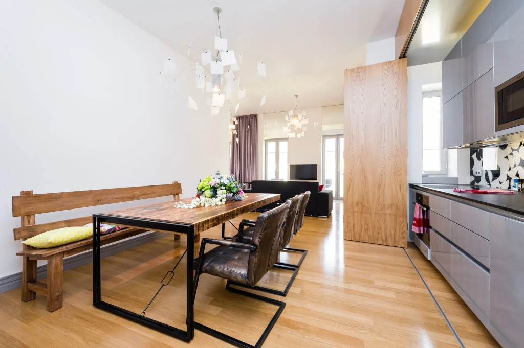 Billionaires Boutique Residence & Premium Suites, Old Town