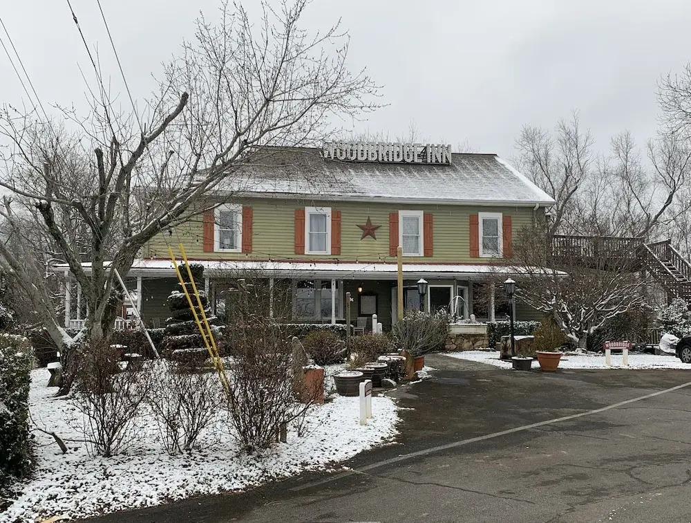 Woodbridge Inn & Tavern