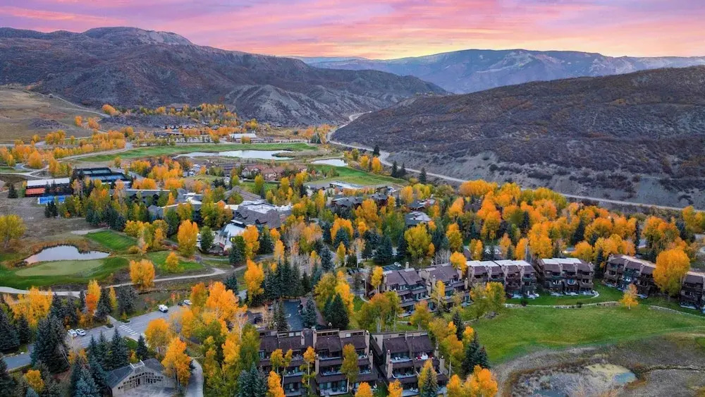 Aspen Glow Retreat by AvantStay