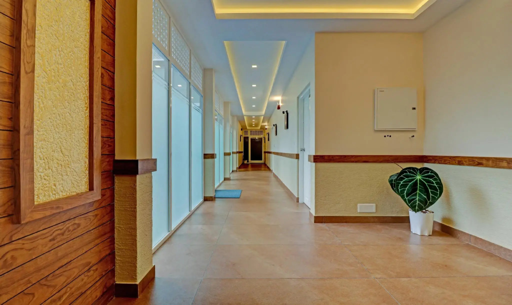 Treebo Golden Terminal Kochi Airport With Swimming Pool