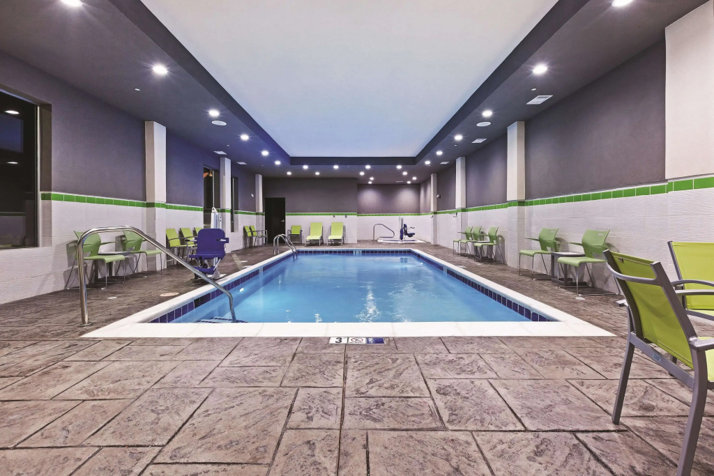 La Quinta by Wyndham College Station South