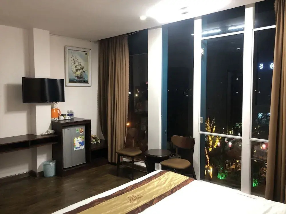 Hotel Anh Đức