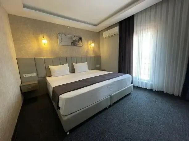 Yeni̇ Sevcan Hotel