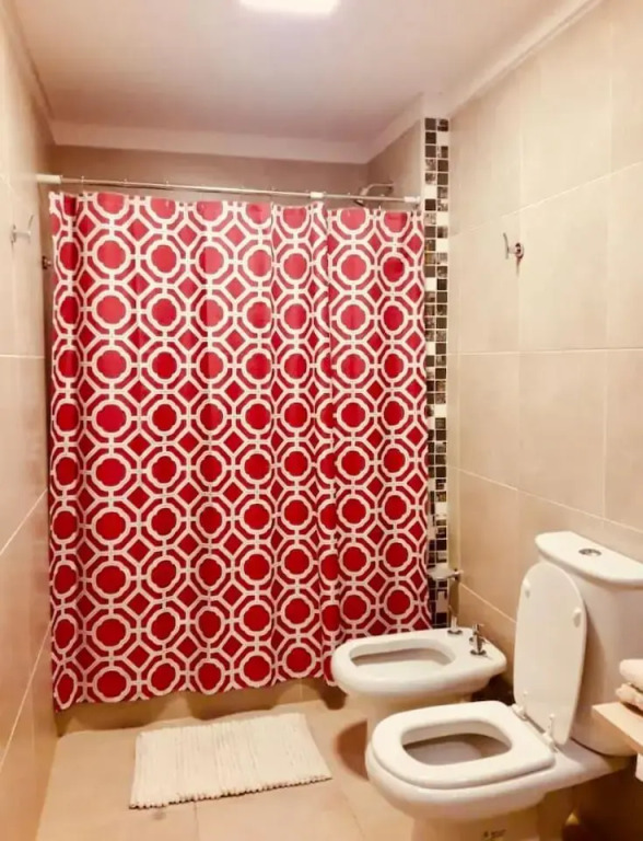 Departamento amplio, nuevo y céntrico