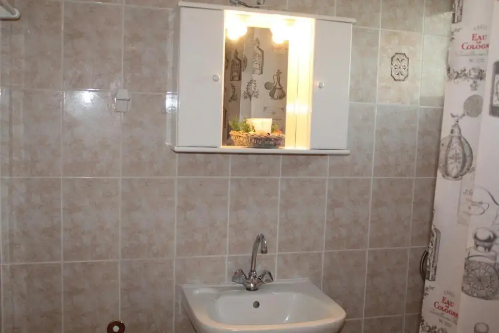 Vakis Apartments 1