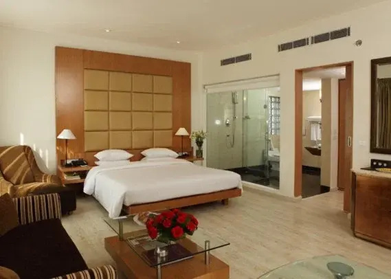 Edenpark New Delhi (Qutab Hotel)