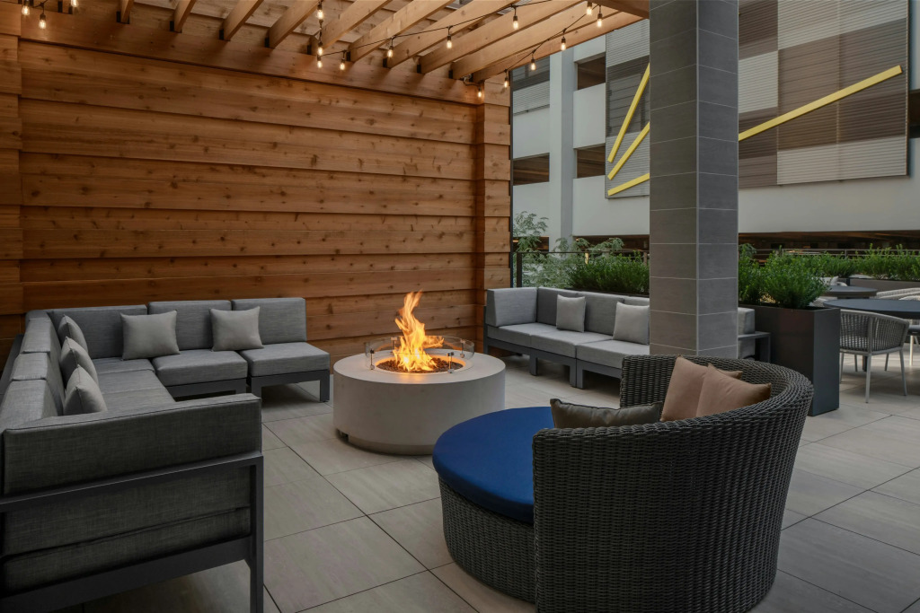 Homewood Suites By Hilton Charlotte Uptown First Ward