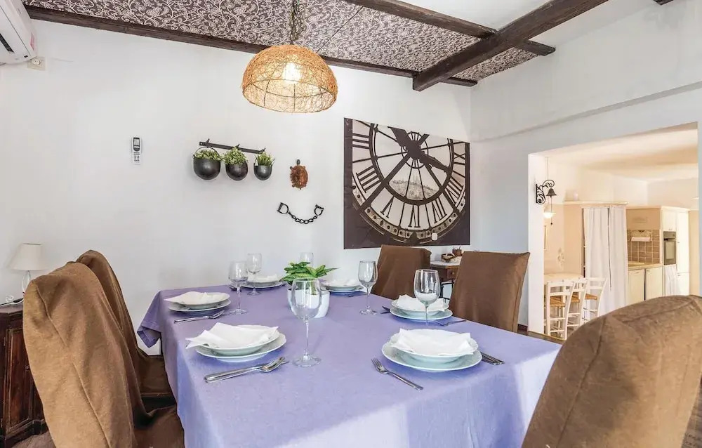 Amazing Home in Rab With Wifi and 3 Bedrooms