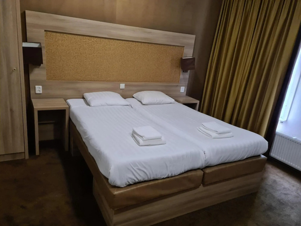 Hotel Blyss