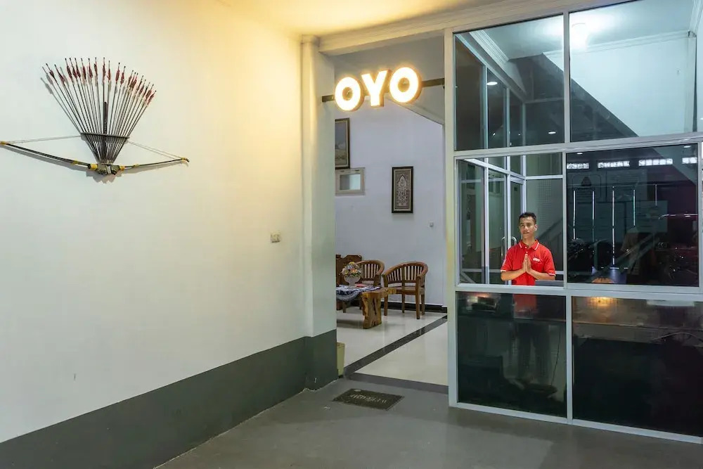 Oyo 916 Bintara Guest House