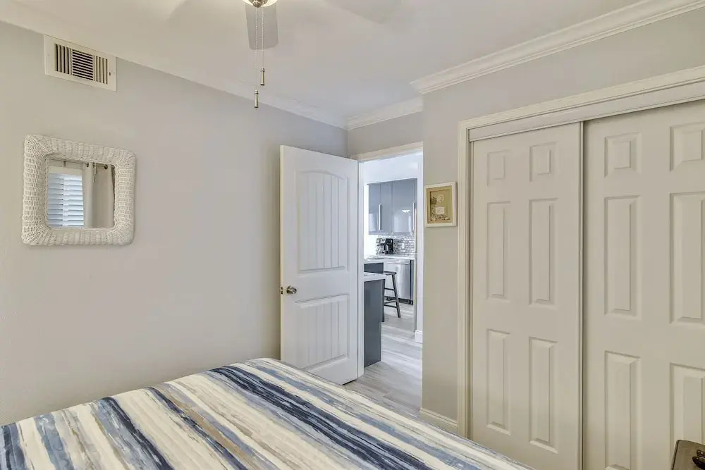 Seascape 1110 - 2 Br Condo