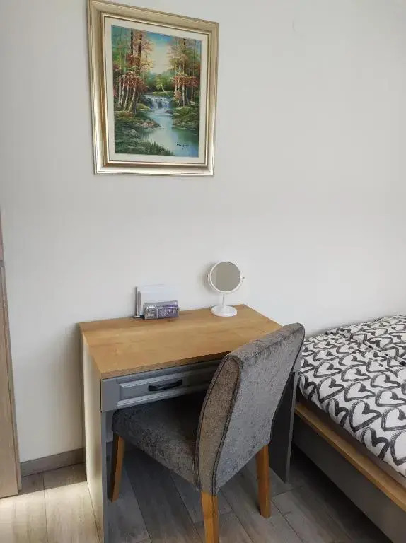 Happy Apartment