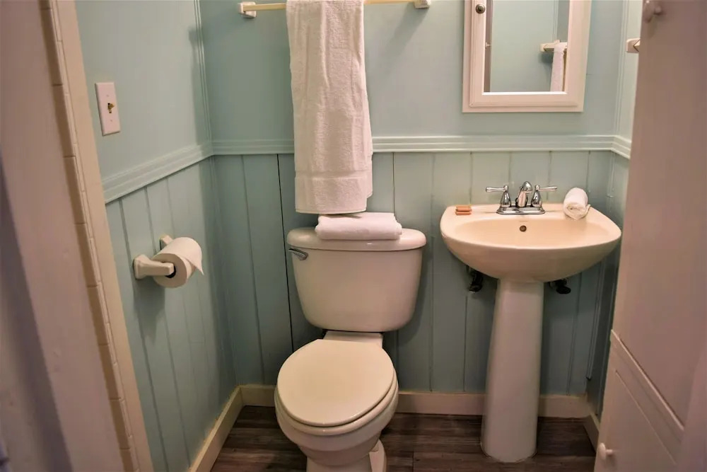 Renn House - Three Bedroom Bungalow