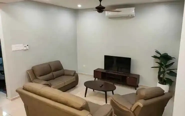 58 Kota Laksamana - Near Jonker Street for 10 - 15 Pax