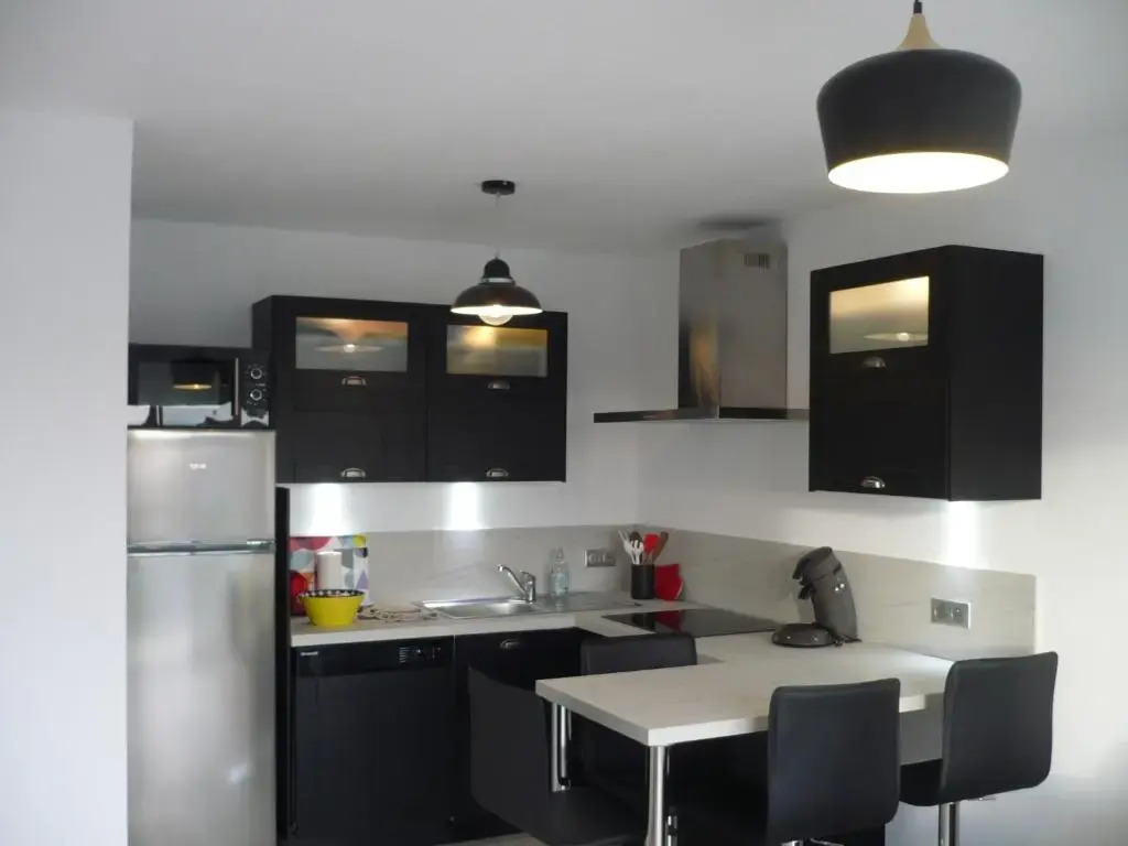 Appartement Cap Sud Vue Mer à 30m de la Plage