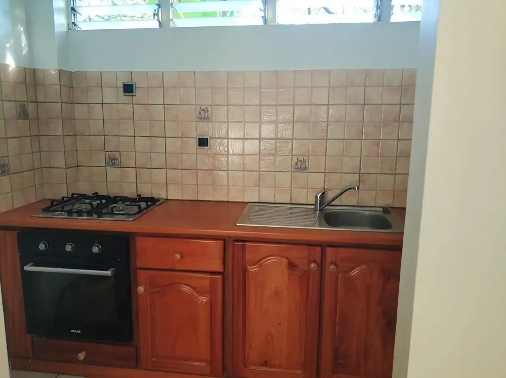 Apartment with One Bedroom in Le Lamentin, with Enclosed Garden And Wifi - 25 Km From the Beach