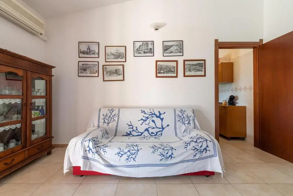 Villa Tonina 600 mt dal mare