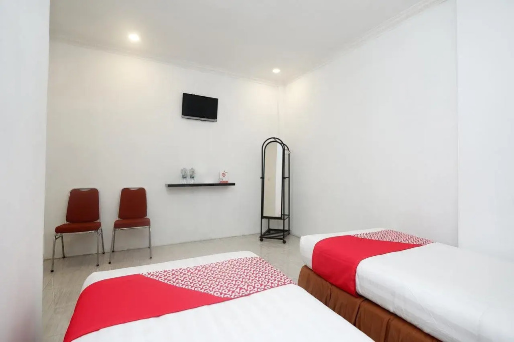 Perdana Kasih Hotel Pemuda Klaten Mitra RedDoorz