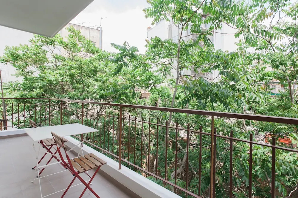 Marvelous 2BR Apartments with balcony by UPSTREET