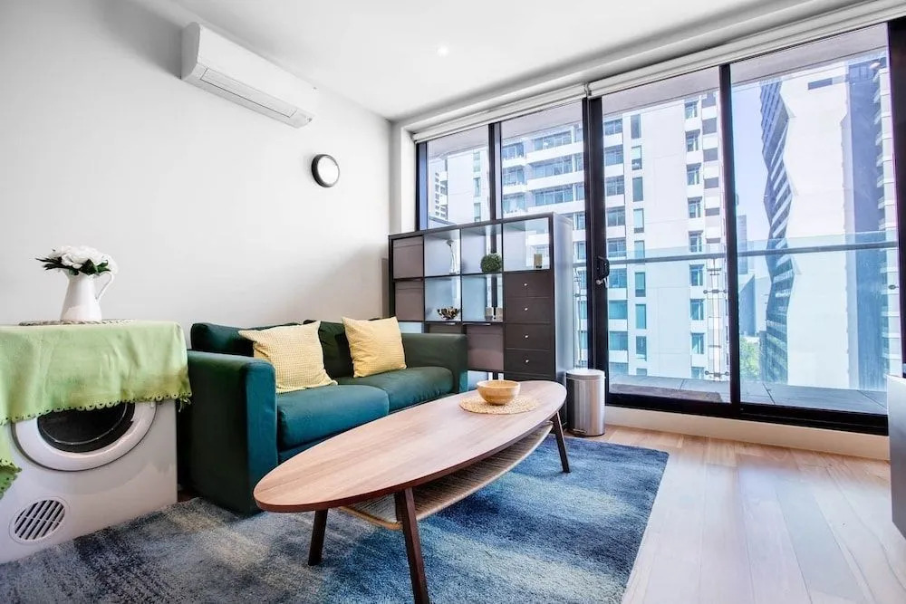 Cozy 1 Bedroom In Melbourne Great View