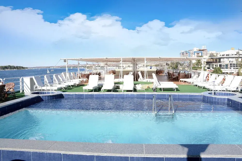 Nile Cruise Luxor Aswan 3,4 and 7 nights